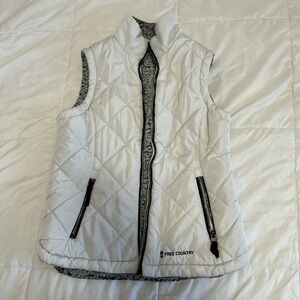 Free Country Women's White Quilted Vest